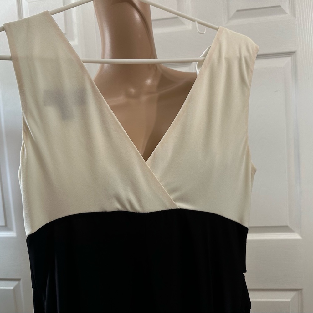 Dressy dress. - Picture 2 of 6